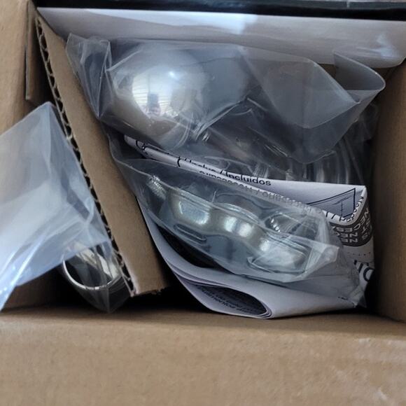 Delta Greenwich Toilet Paper Holder, Item No.138279, NIB - Picture 4 of 4